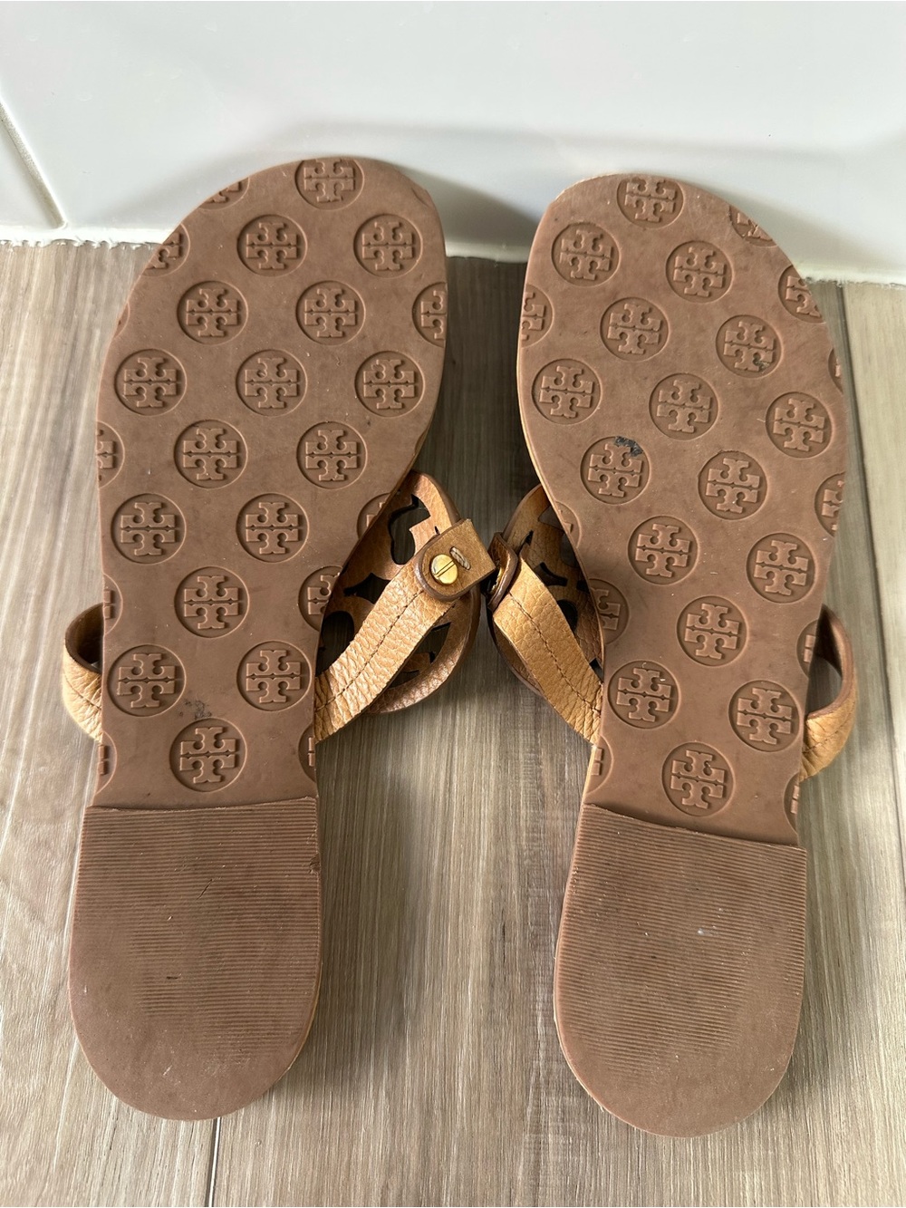 Tory Burch Miller Sandals Tan/brown size 9M - Picture 5 of 5